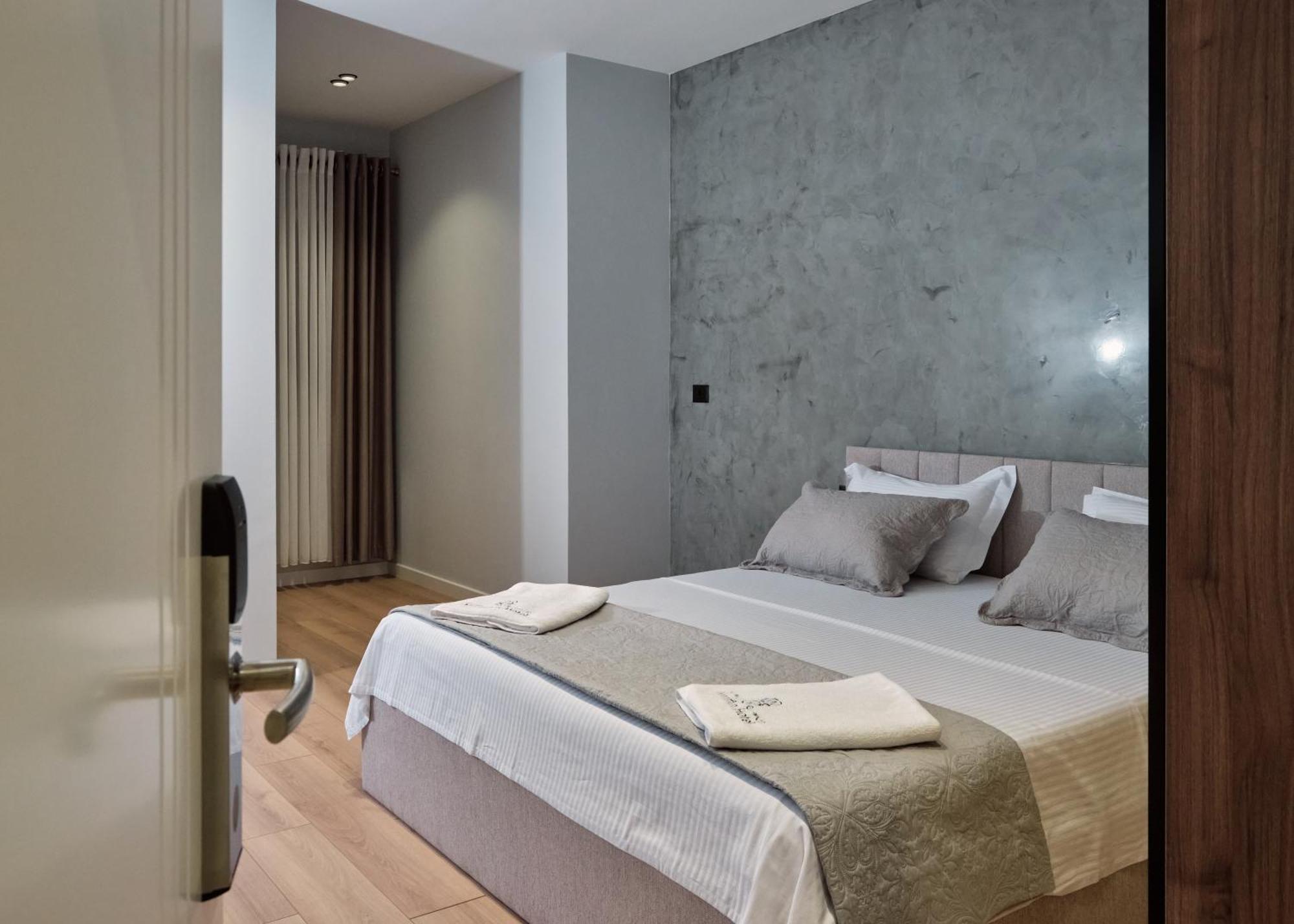 Montflux Hotel Boks Kültér fotó