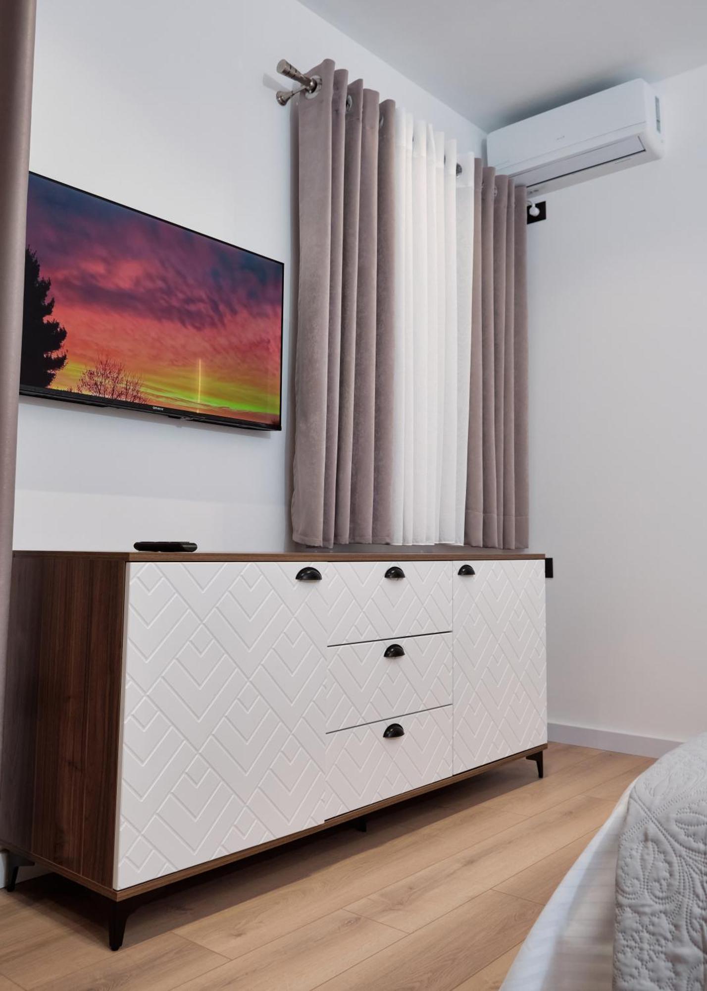 Montflux Hotel Boks Kültér fotó