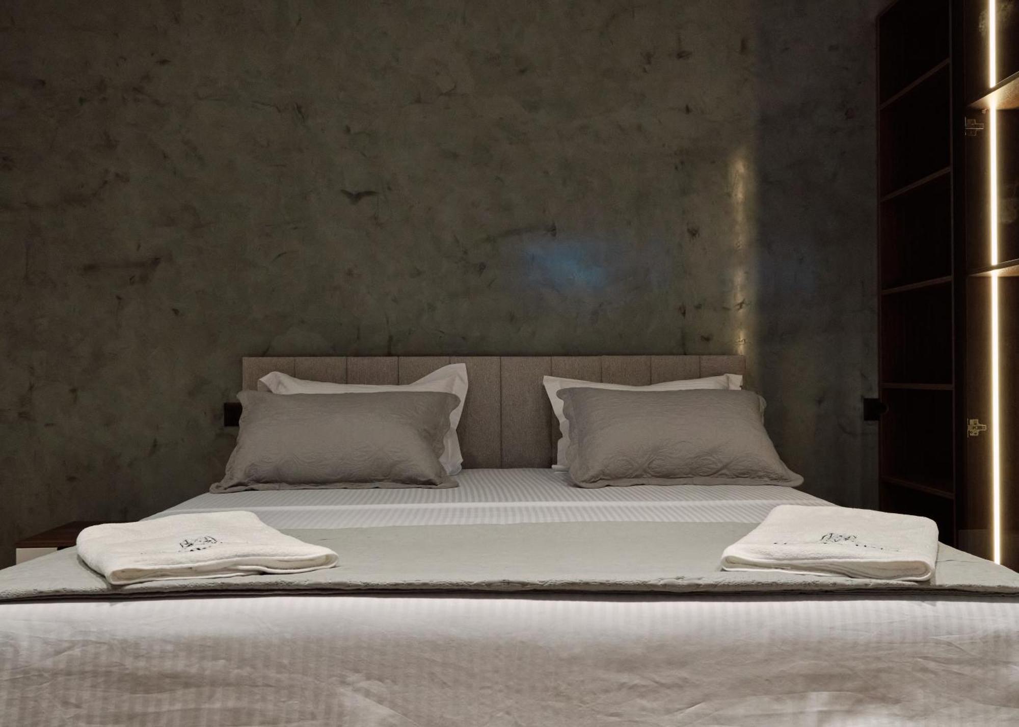 Montflux Hotel Boks Szoba fotó